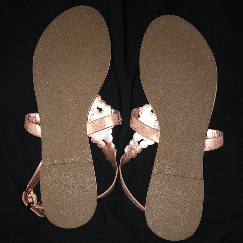 Sandals - Picture 2 of 3